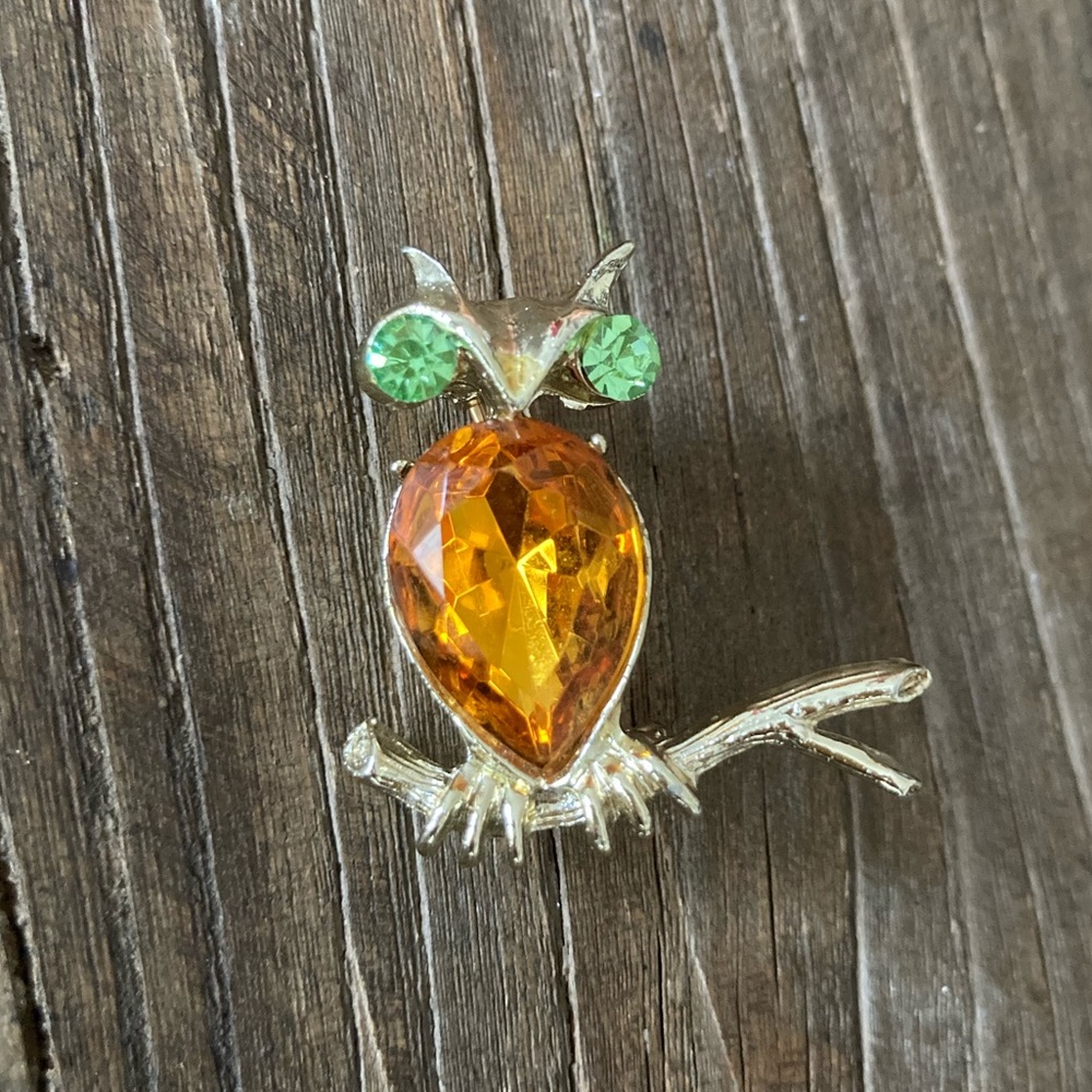 Dodds vintage rhinestone Owl brooch